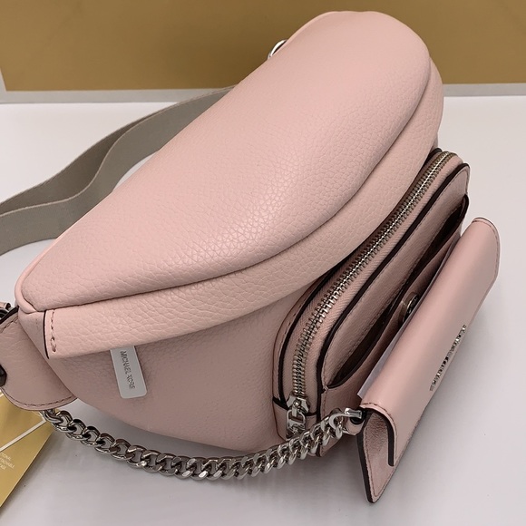 MICHAEL KORS
Maisie Large Pebbled Leather 2-in-1 Waistpack Fannypack C - Picture 16 of 16